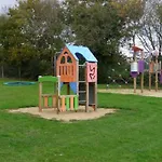 Cocon Avec Grande Terrasse - Bord De Camping