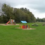Cocon Avec Grande Terrasse - Bord De Camping La Bernerie-en-Retz